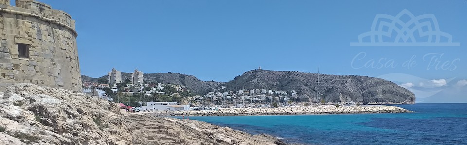 CASA DE TRES